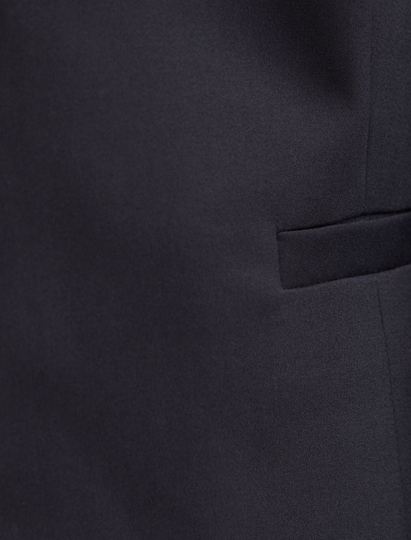Farrah Fitted Blazer Forever New