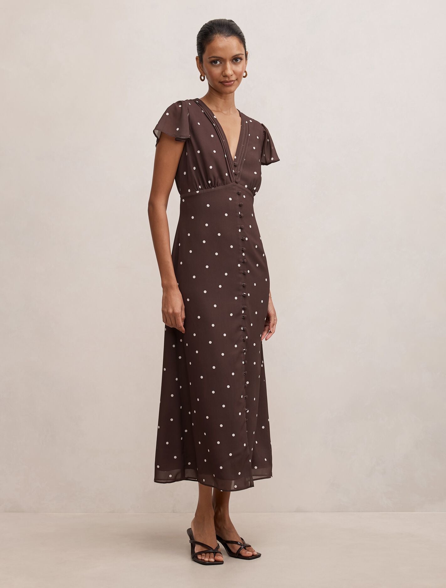 Ardelia Petite Flutter Sleeve Midi Dress Spot | Forever New