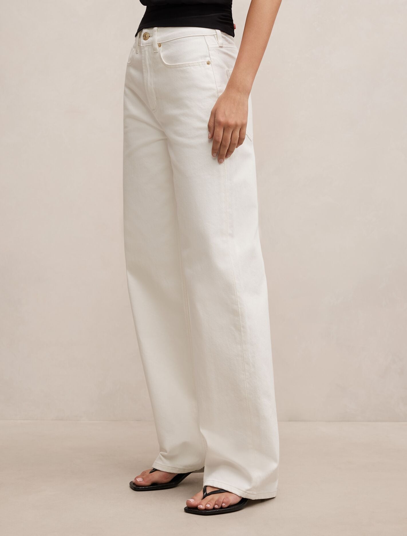 Nicki Mid-Rise Straight Jeans