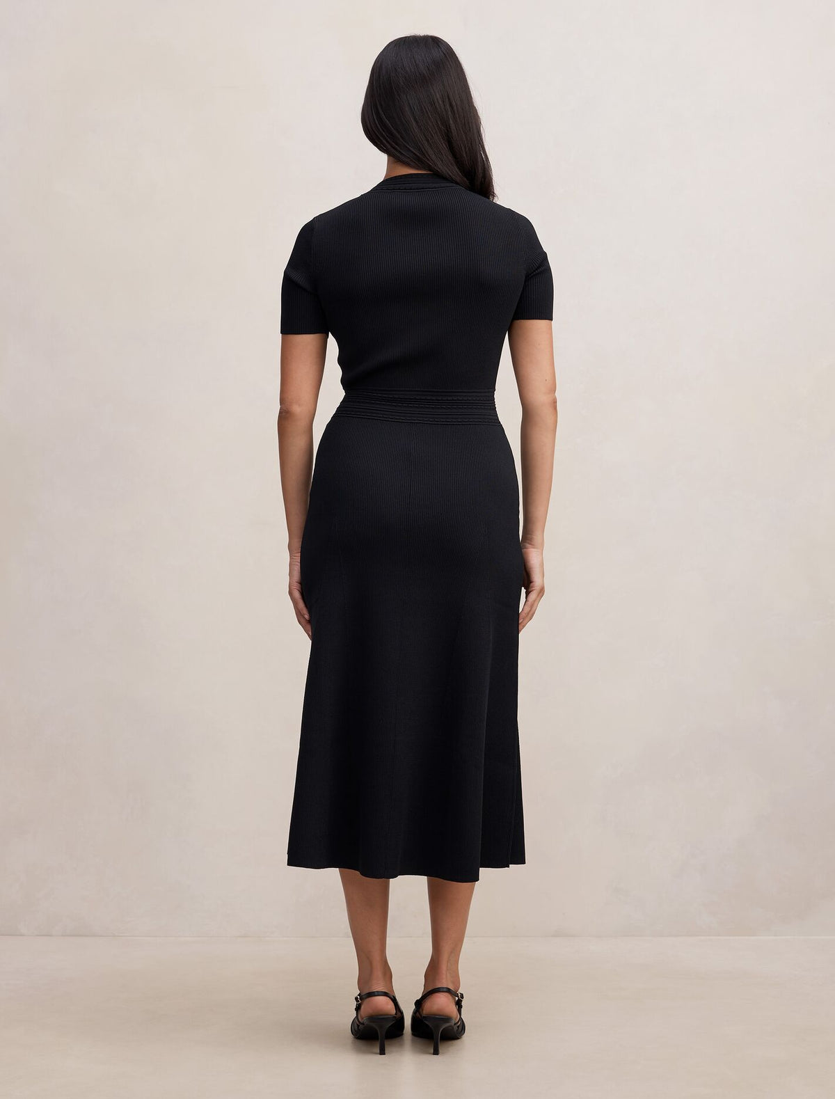 Niki V-Neck Stitch Knit Dress Forever New