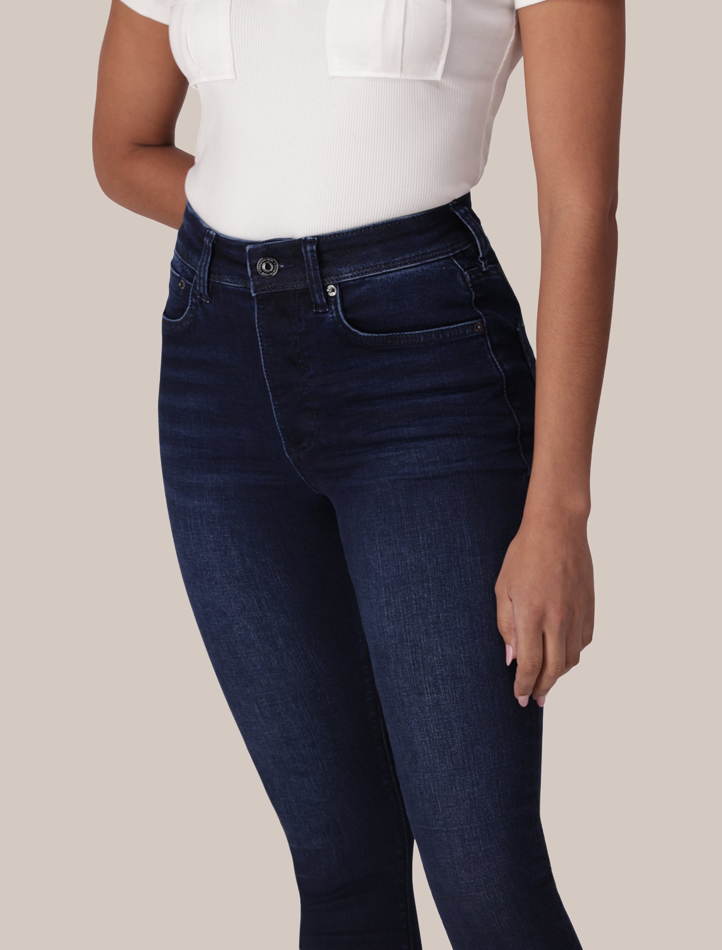 Nala Mid-Rise Skinny Jeans
