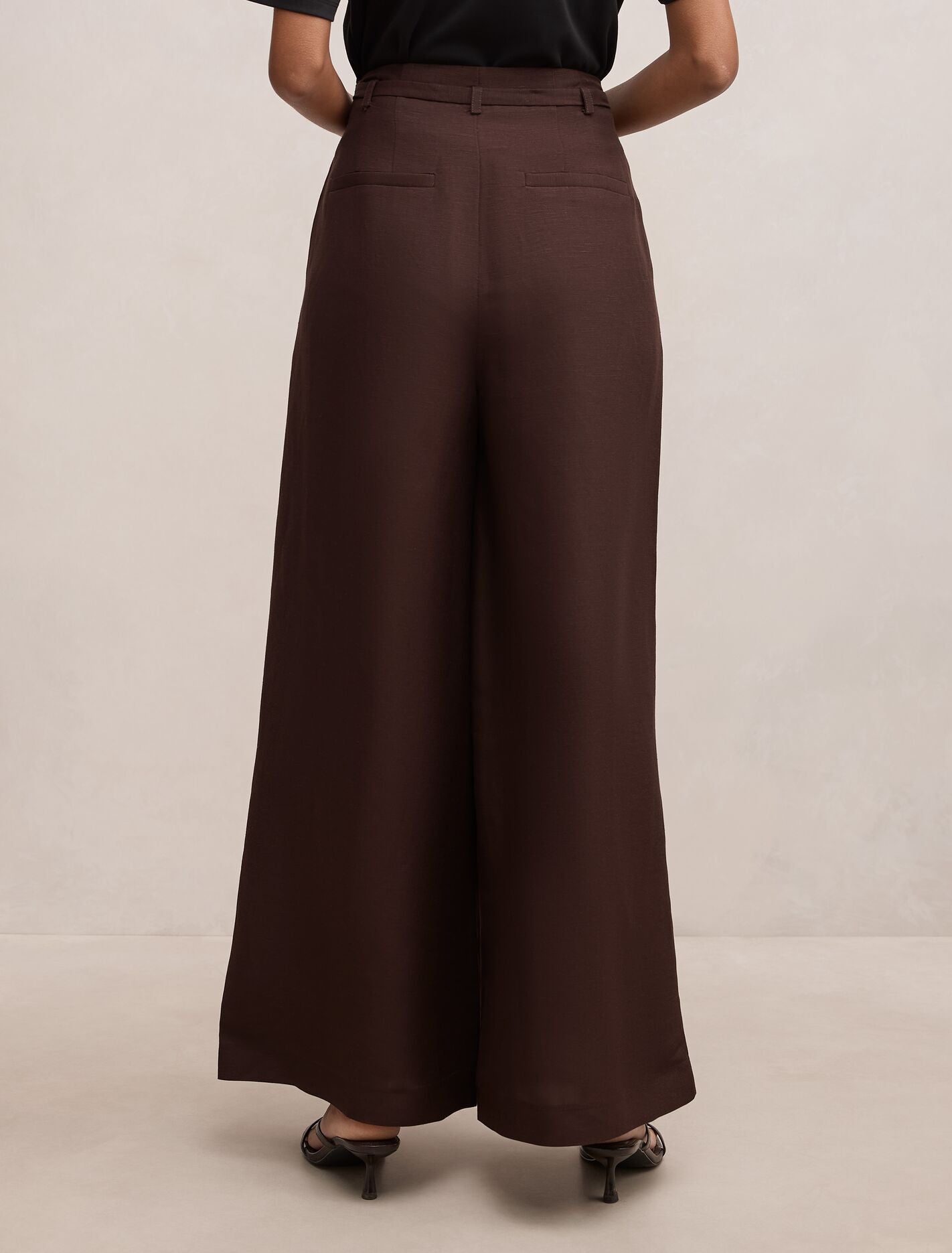 Matilda Petite Linen Blend Wide Leg Pants Forever New