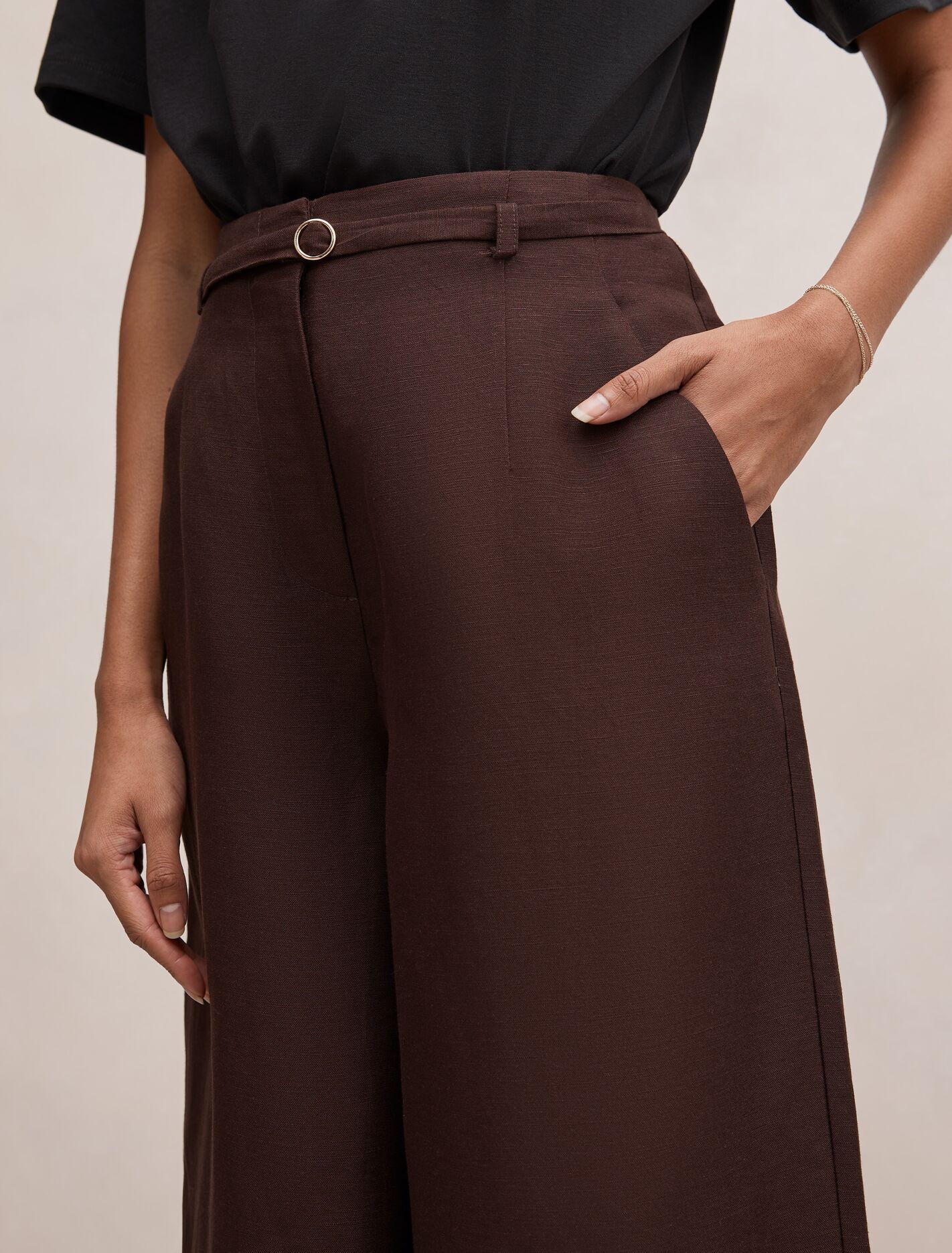 Matilda Petite Linen Blend Wide Leg Pants Forever New