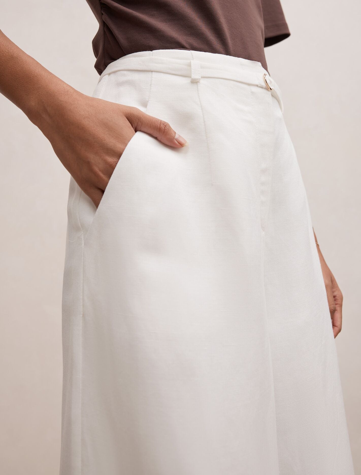 Matilda Petite Linen Blend Wide Leg Pants Forever New