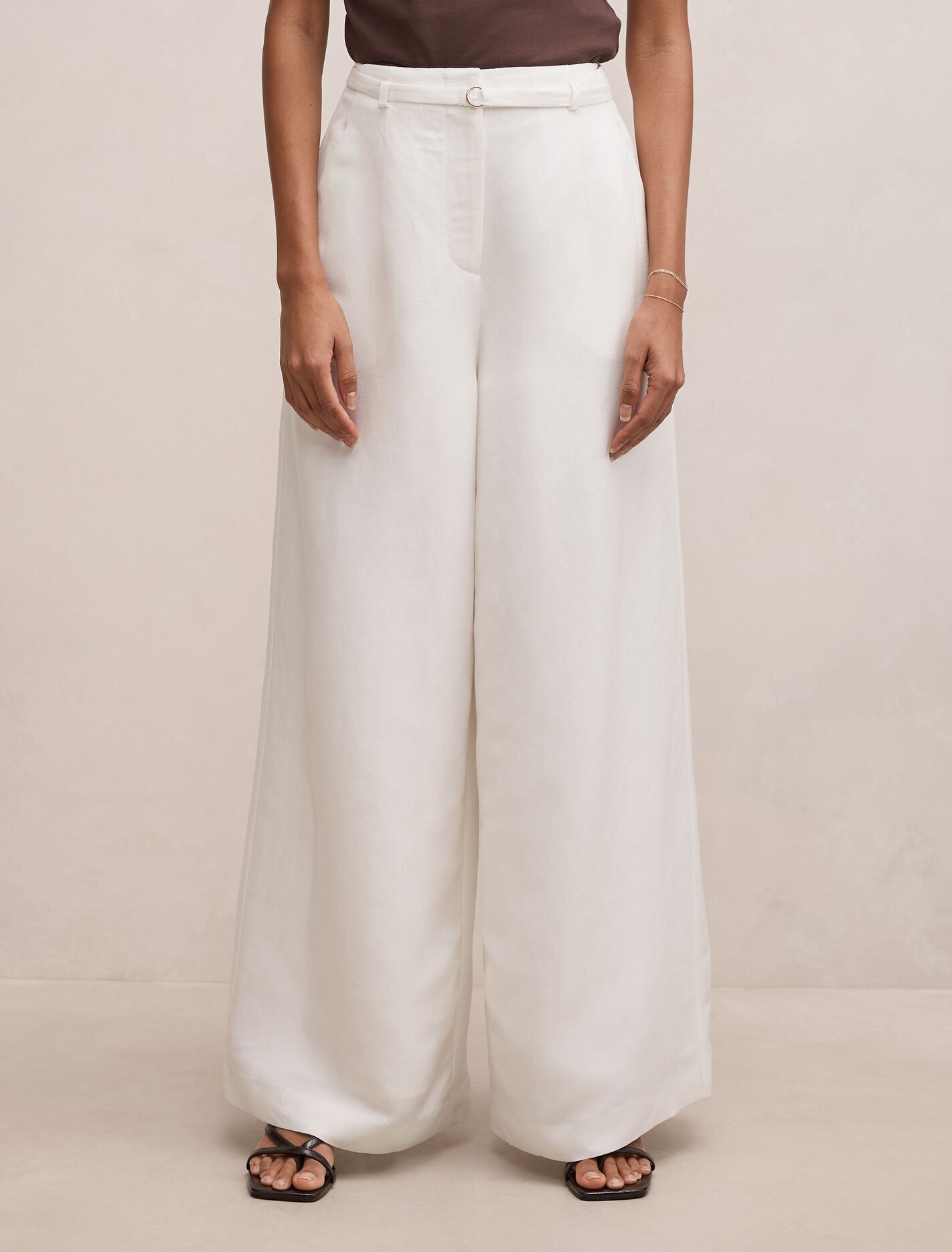 Matilda Petite Linen Blend Wide Leg Pants Porcelain Forever New