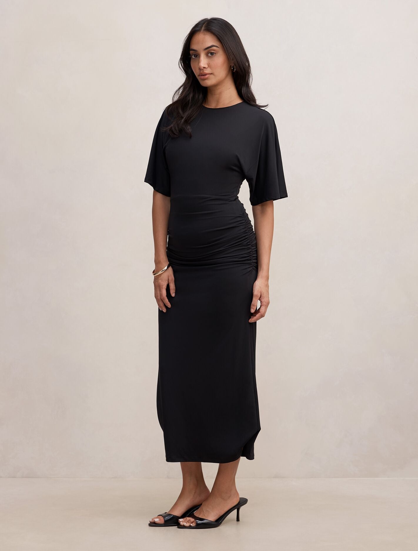 Colbie Gathered Jersey Midi Dress Forever New