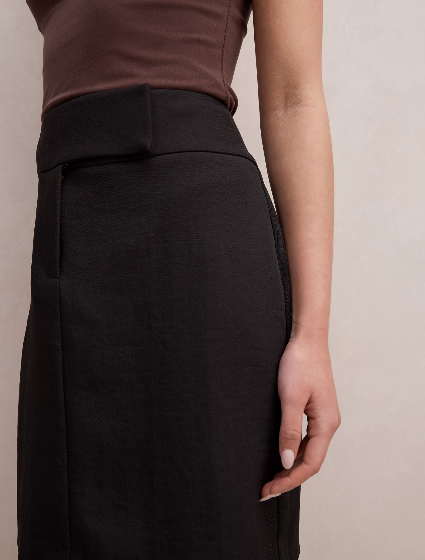 Ashley Midi Skirt Forever New
