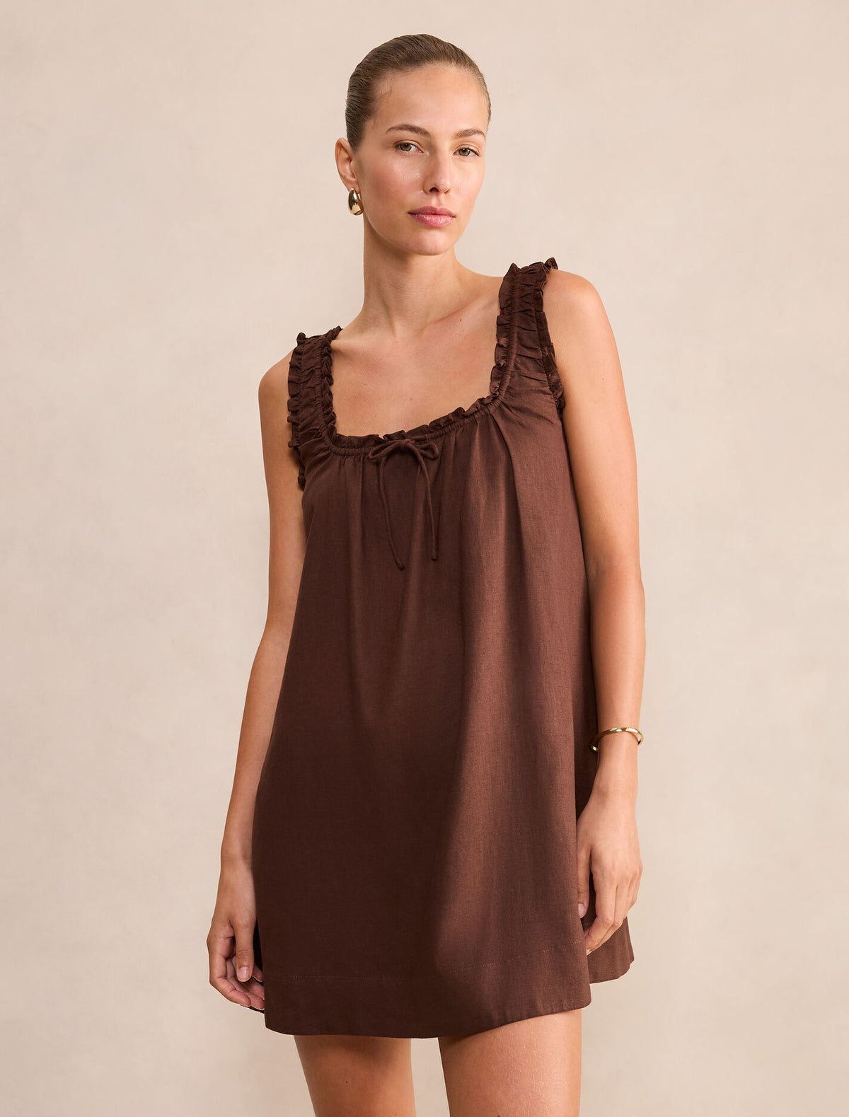 Vivi Smock Linen Mini Dress Bitter Chocolate Forever New
