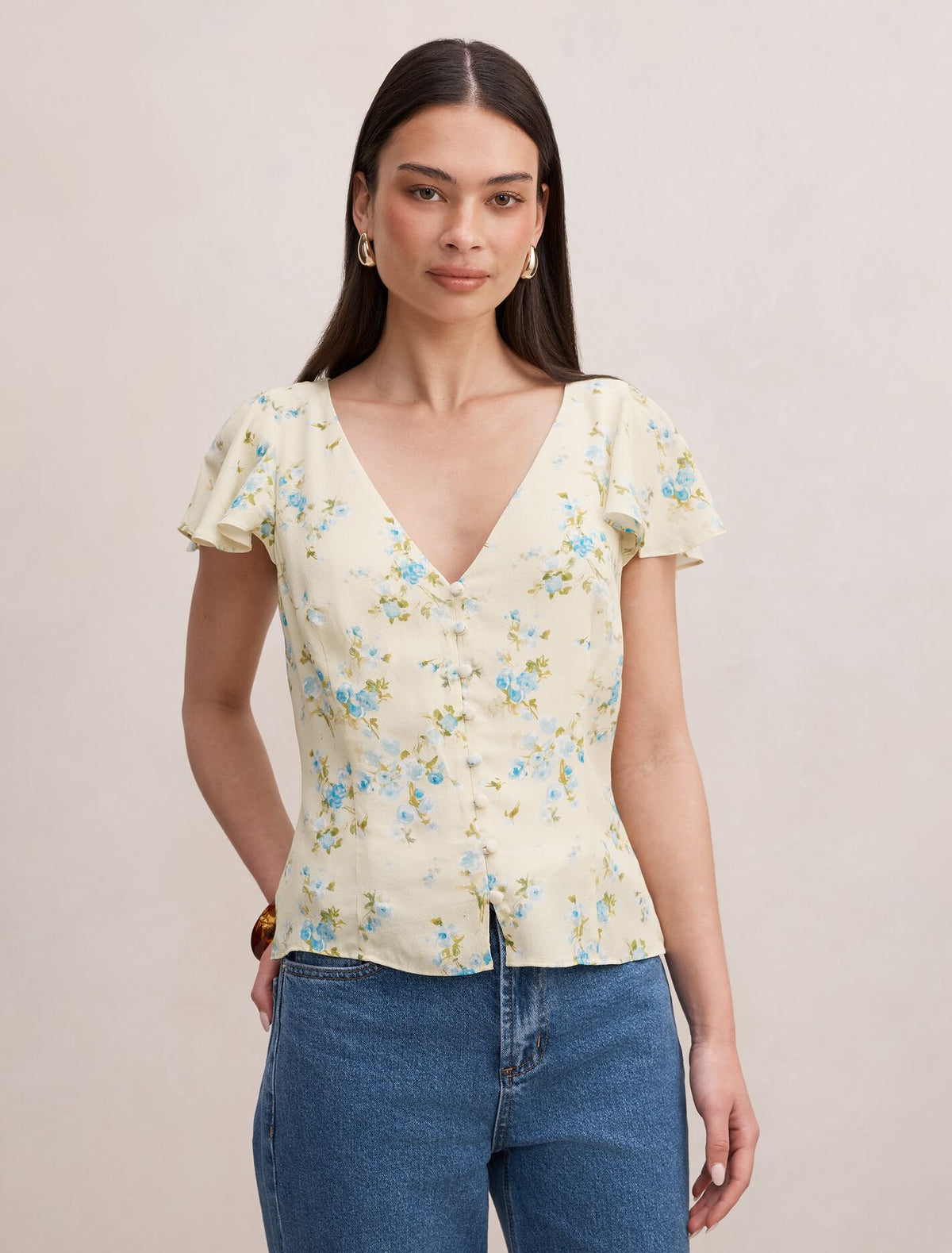 Daphne Flutter Sleeve Blouse Light Milford Floral Forever New