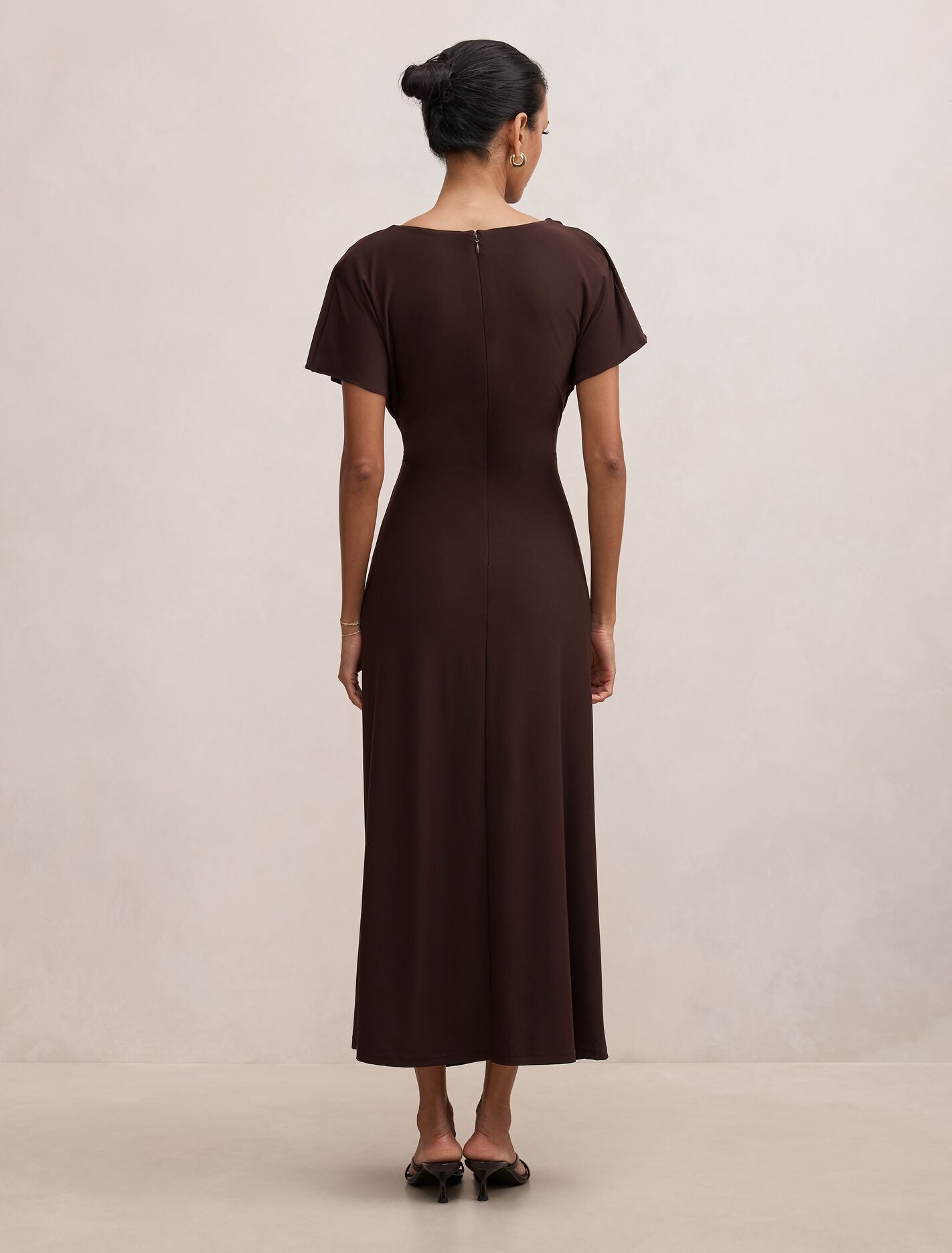 Tahnee Petite Ruched Waist Midi Dress Forever New