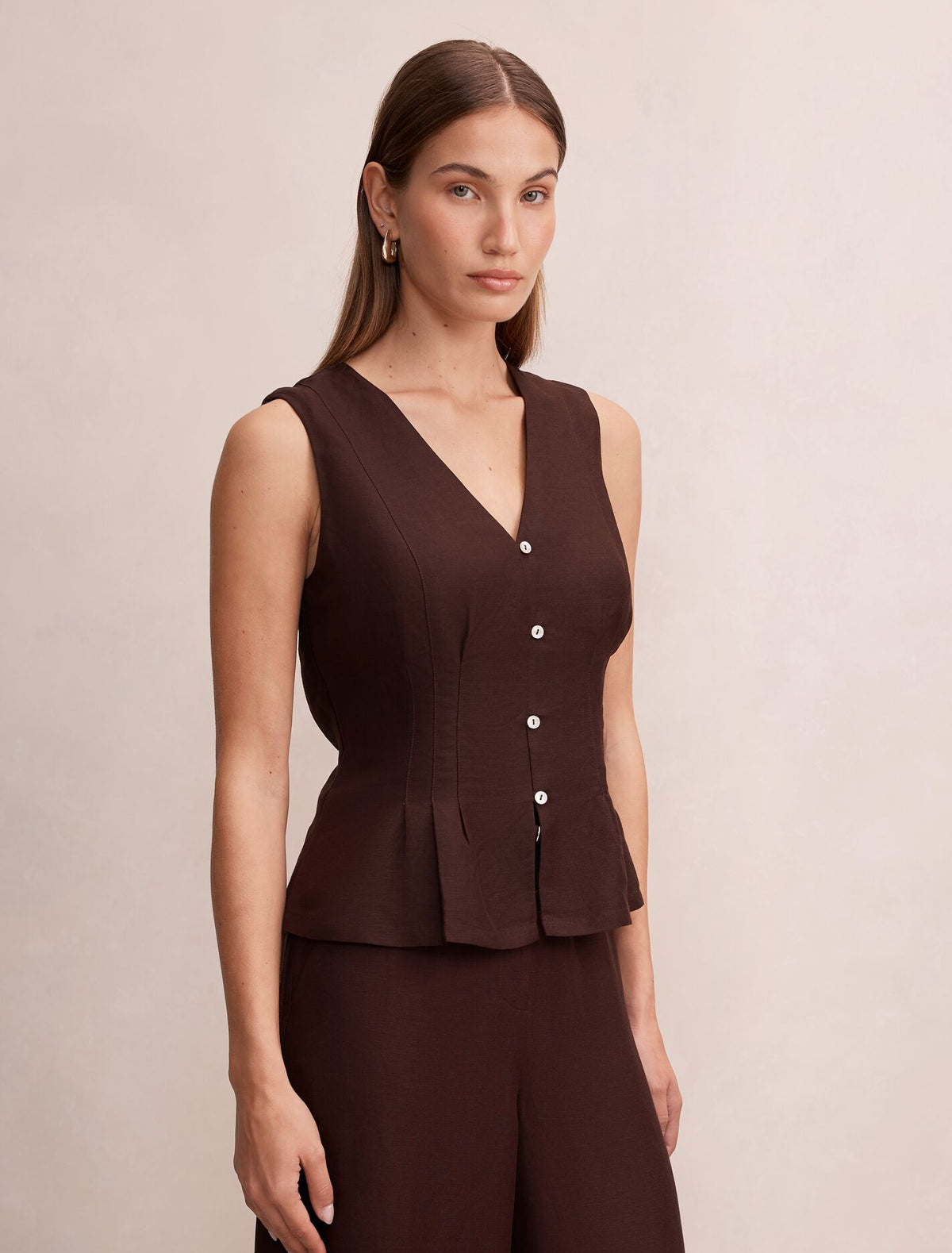 Portia Pleated Linen Top Forever New