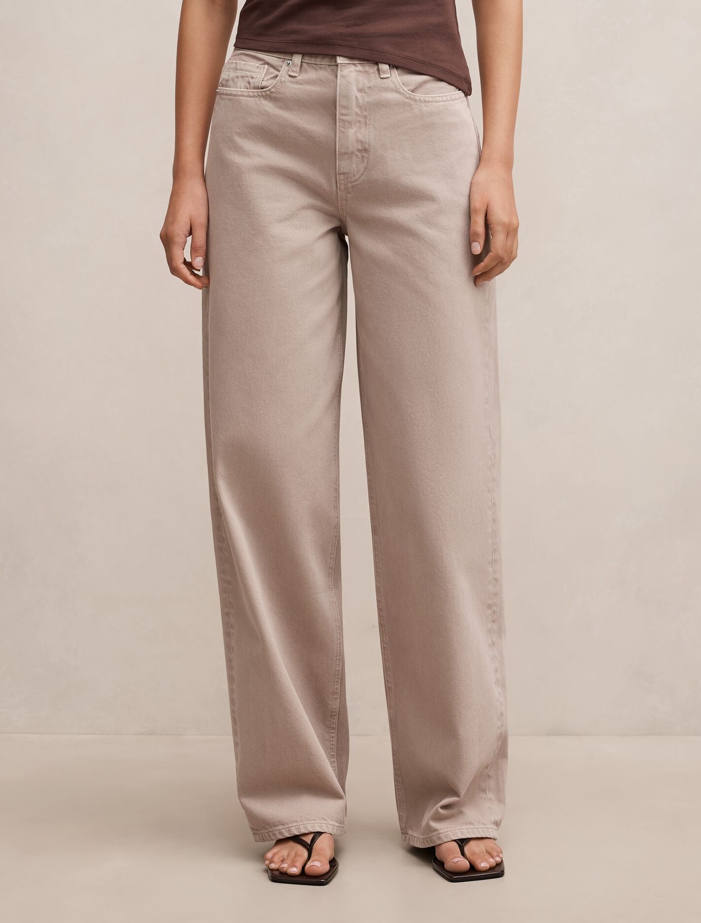 Gia High-Rise Wide Leg Jeans Mushroom Forever New