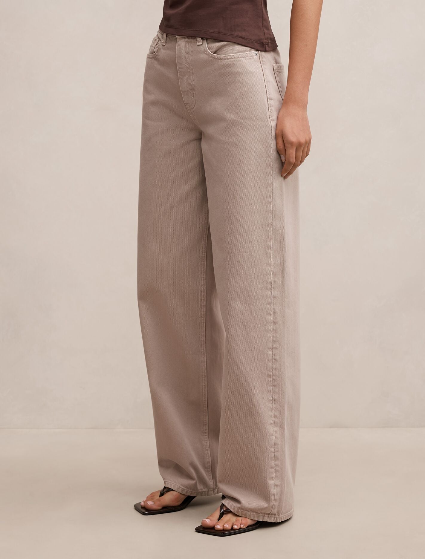 Gia High-Rise Wide Leg Jeans Forever New