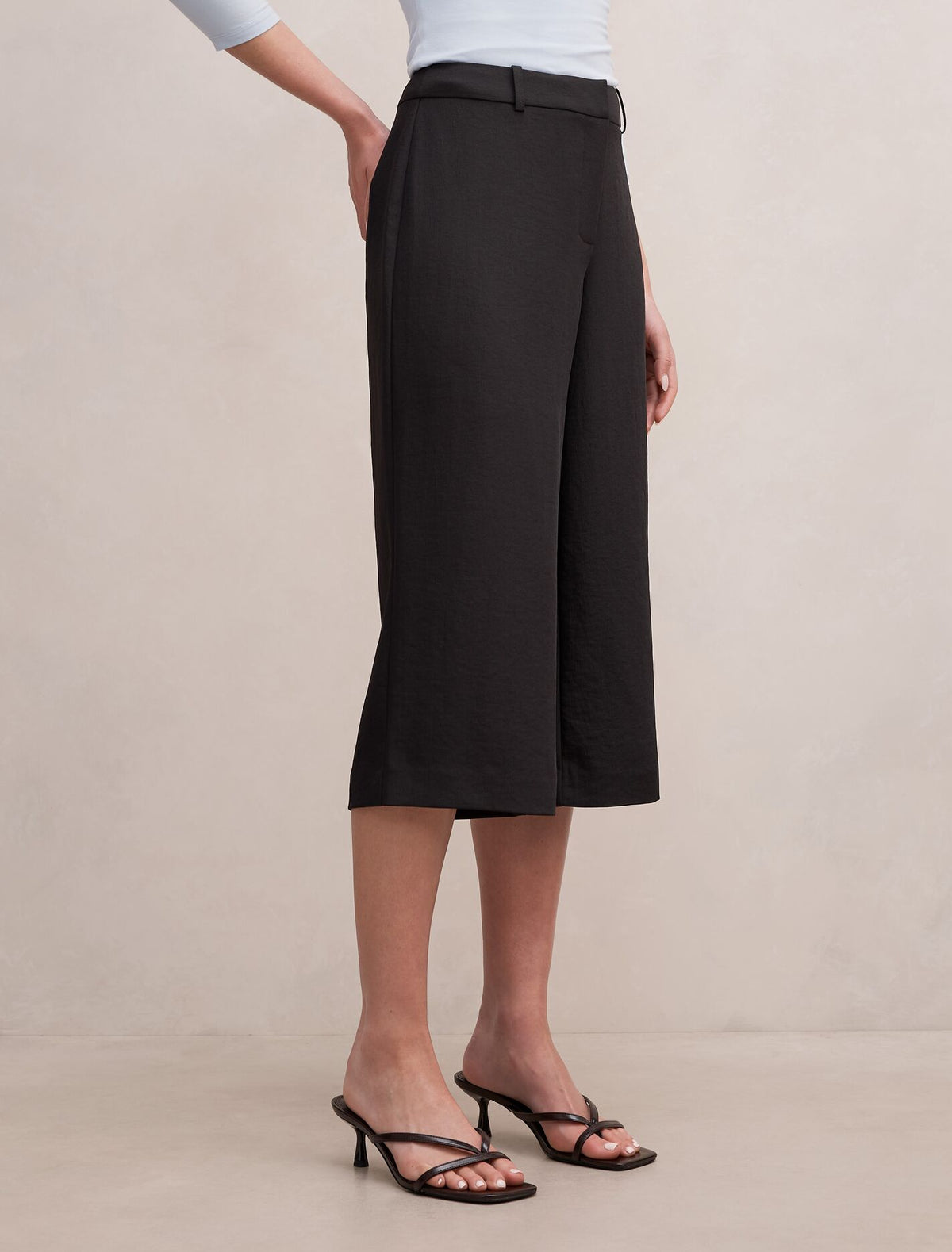Sage Culotte Pants Forever New