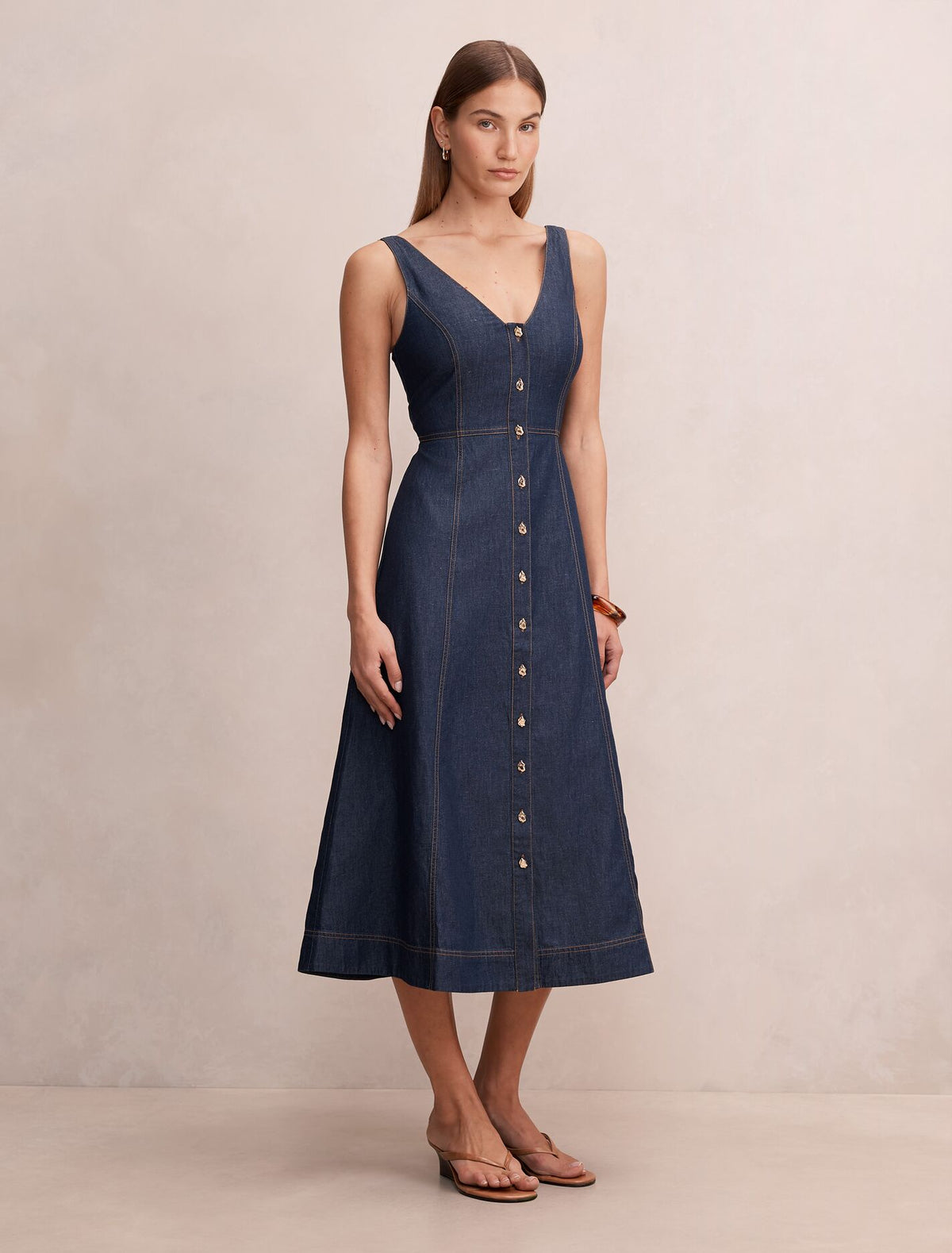 Anna V Neck Chambray Midi Dress Forever New