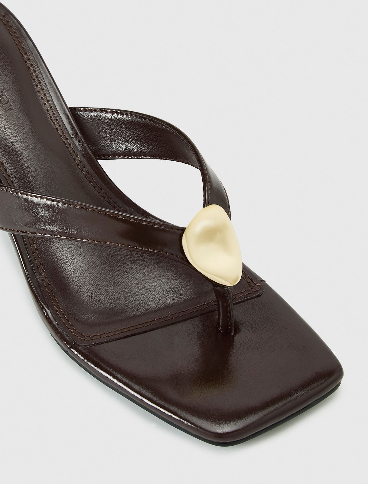 Zara Hammered Trim Detail Thong Heeled Sandal Forever New