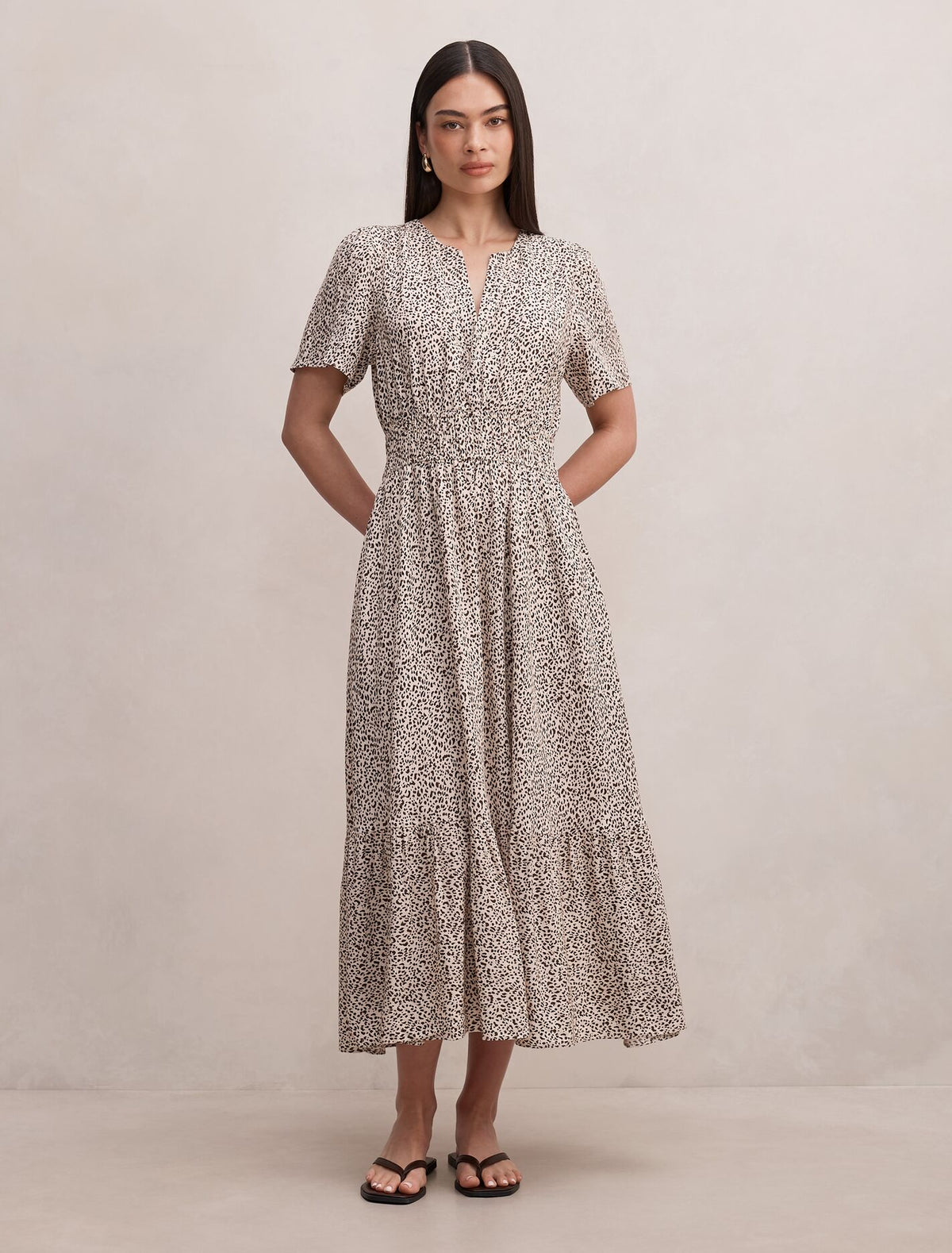 Eleanor Printed Midi Dress Neutral Spot Forever New