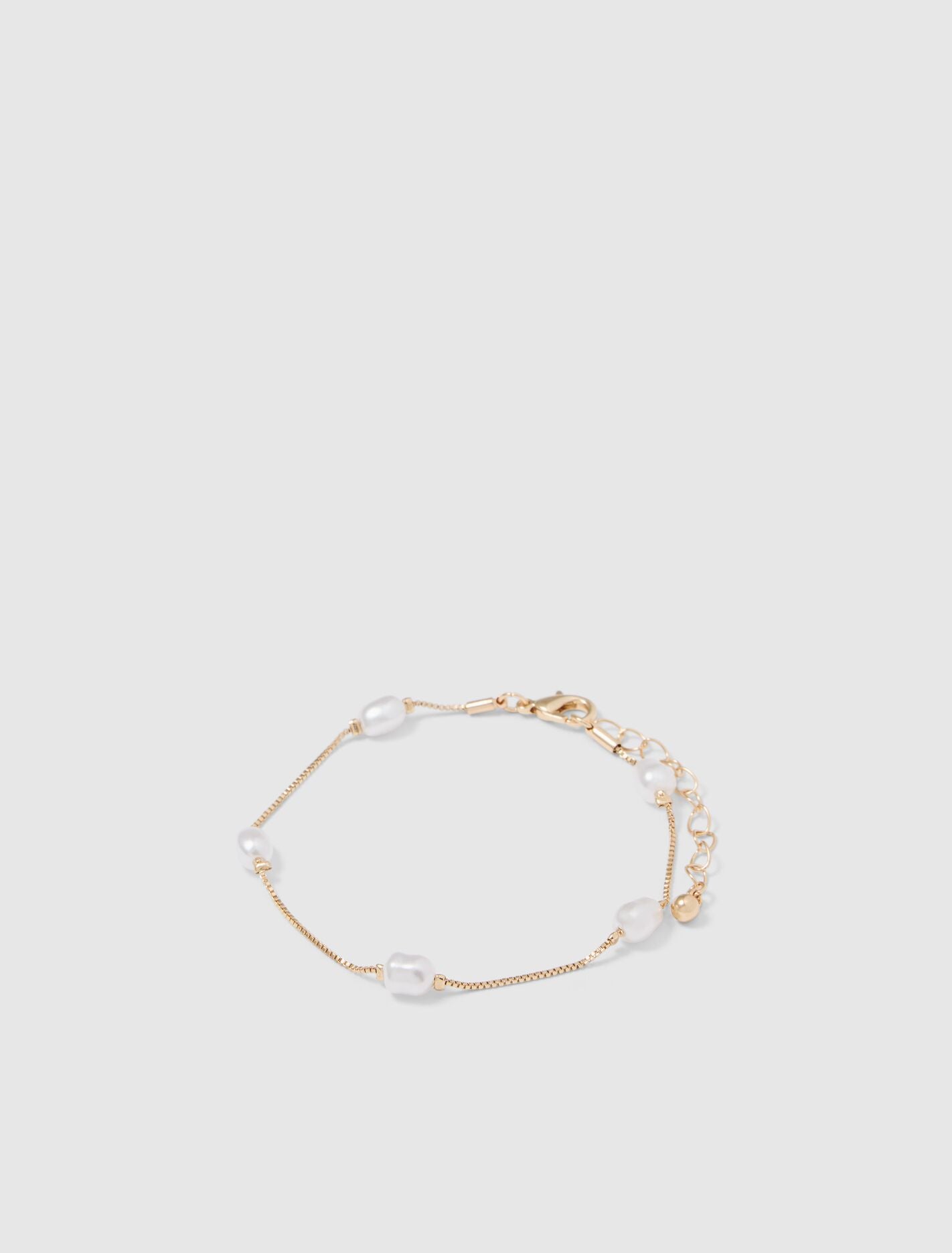Eva Pearl Elegant Bracelet 0 Pearl Gold Forever New