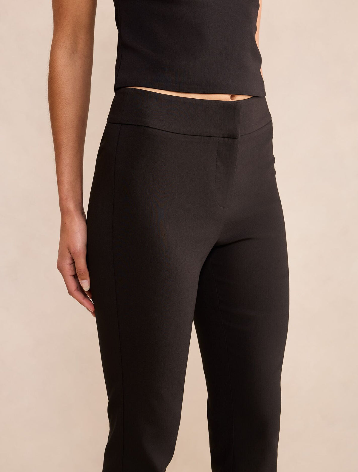 Alexandra Ankle Grazer Pants Forever New