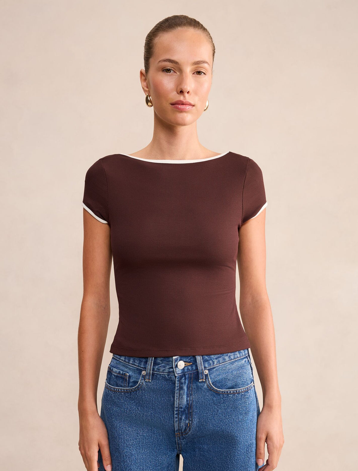 Luna Contrast Bind T-shirt Chocolate Porcelain Forever New