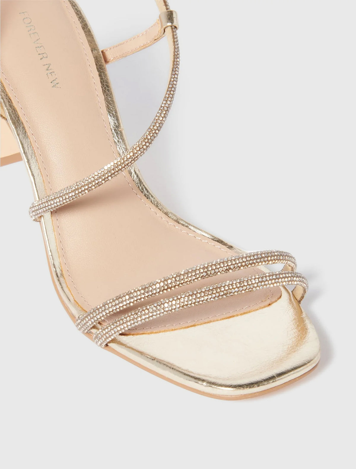 Mila Diamante Heel