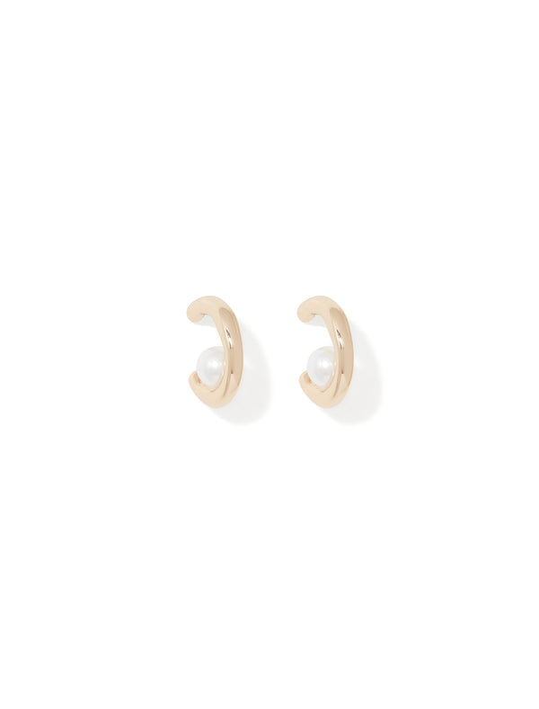Willow Wavy Pearl Stud Earrings Forever New