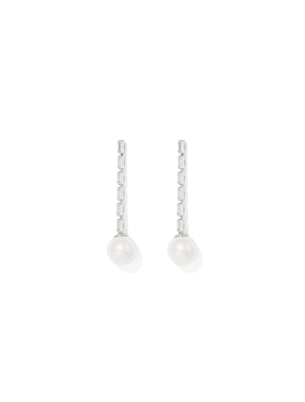 Della Fine Drop Pearl Earrings Forever New