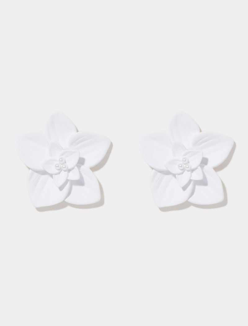 Signature Frieda Flower Stud Earrings Forever New