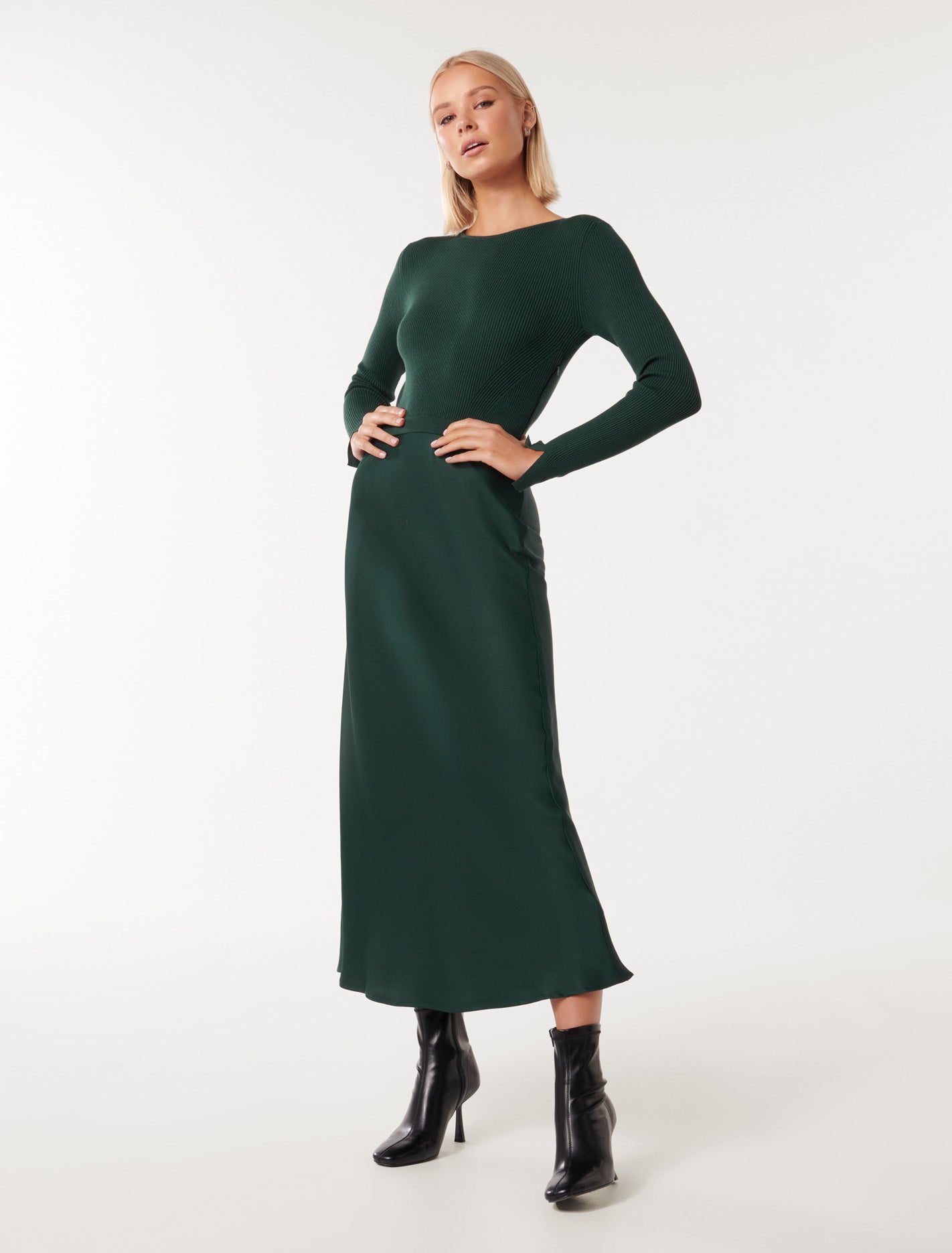 Alicia Long Sleeve Satin Mix Knit Dress Green | Forever New