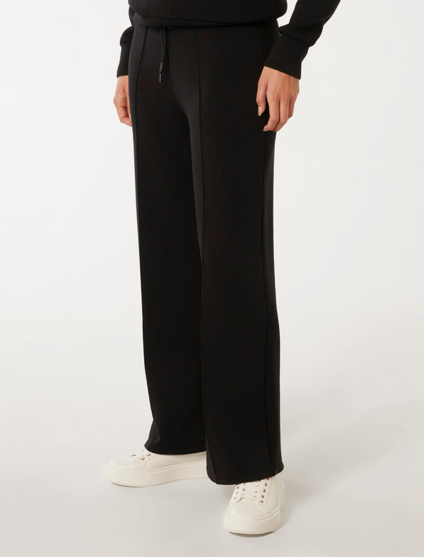 Tiana Wide Leg Sweatpants Forever New