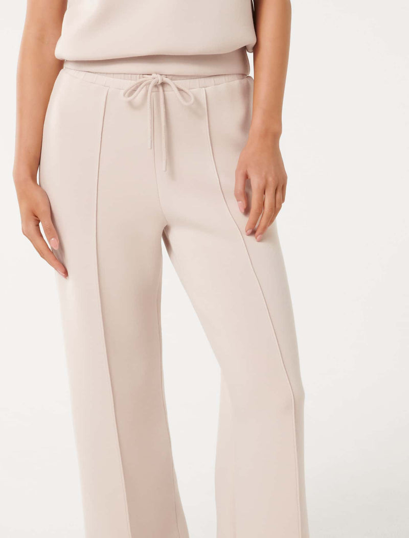 Tiana Wide Leg Sweatpants Forever New