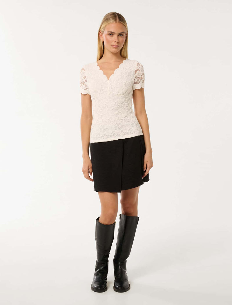 Yianna Lace V Neck Top Forever New