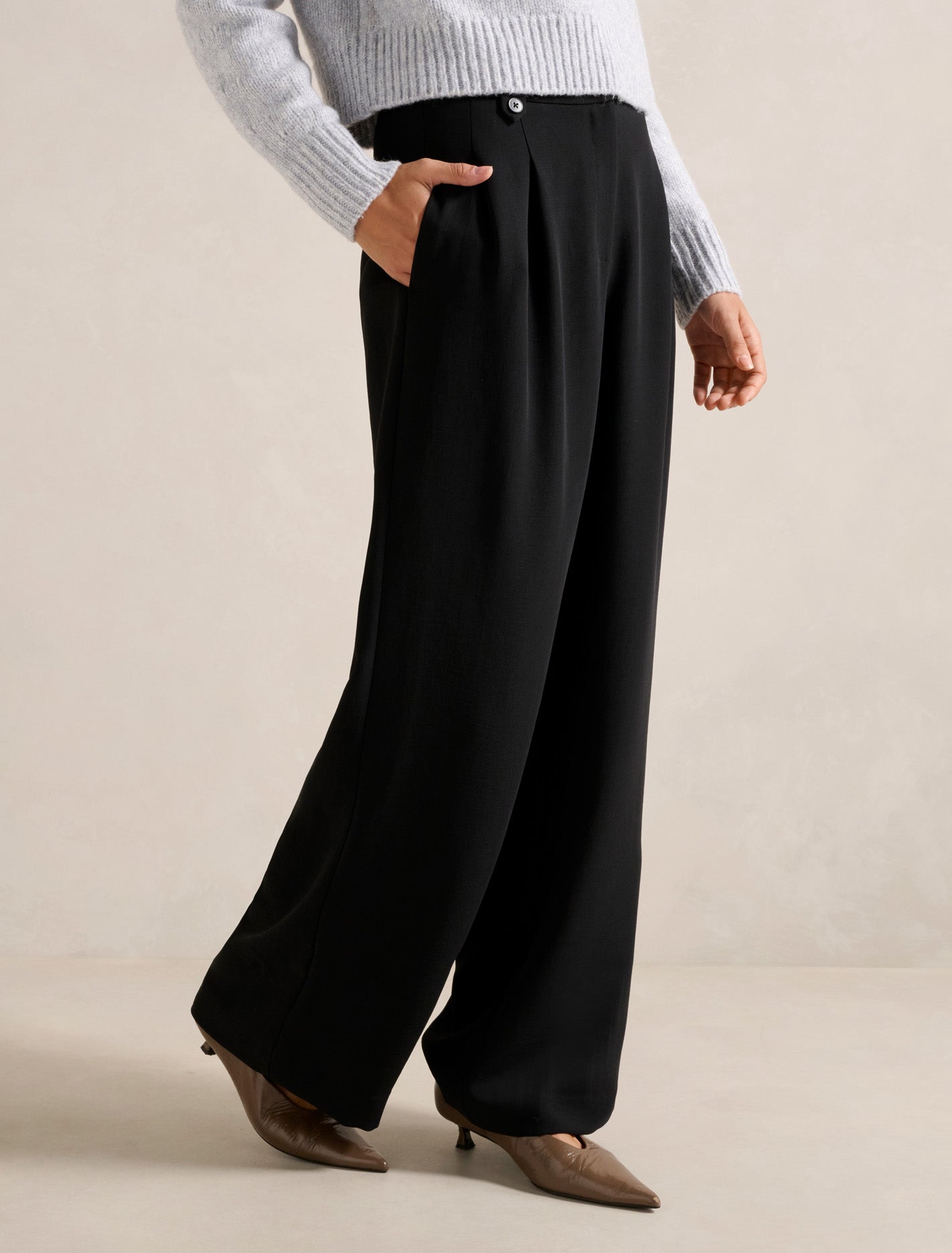 Desiree Button Straight Leg Pants Forever New