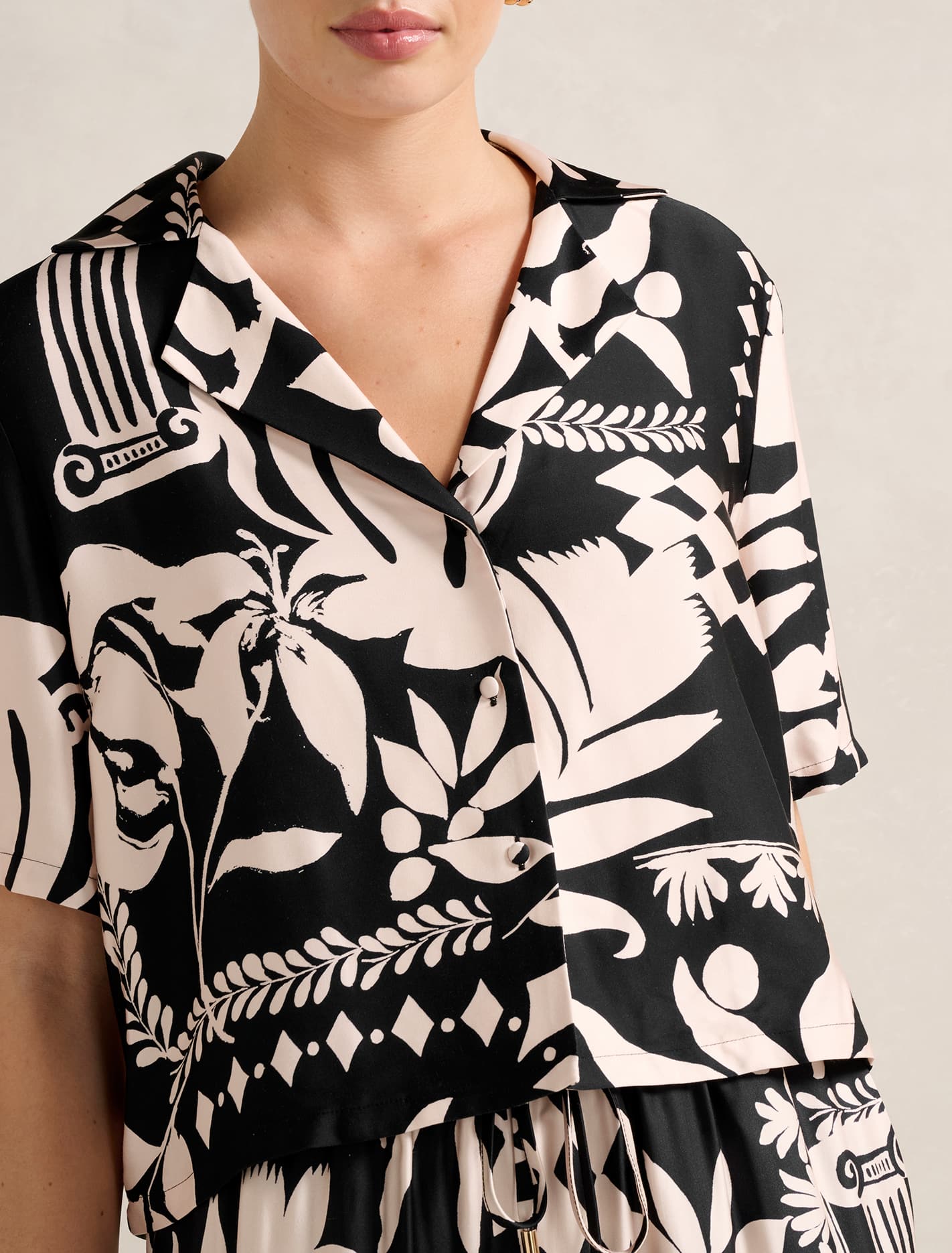 Anika Crop Satin Shirt Forever New