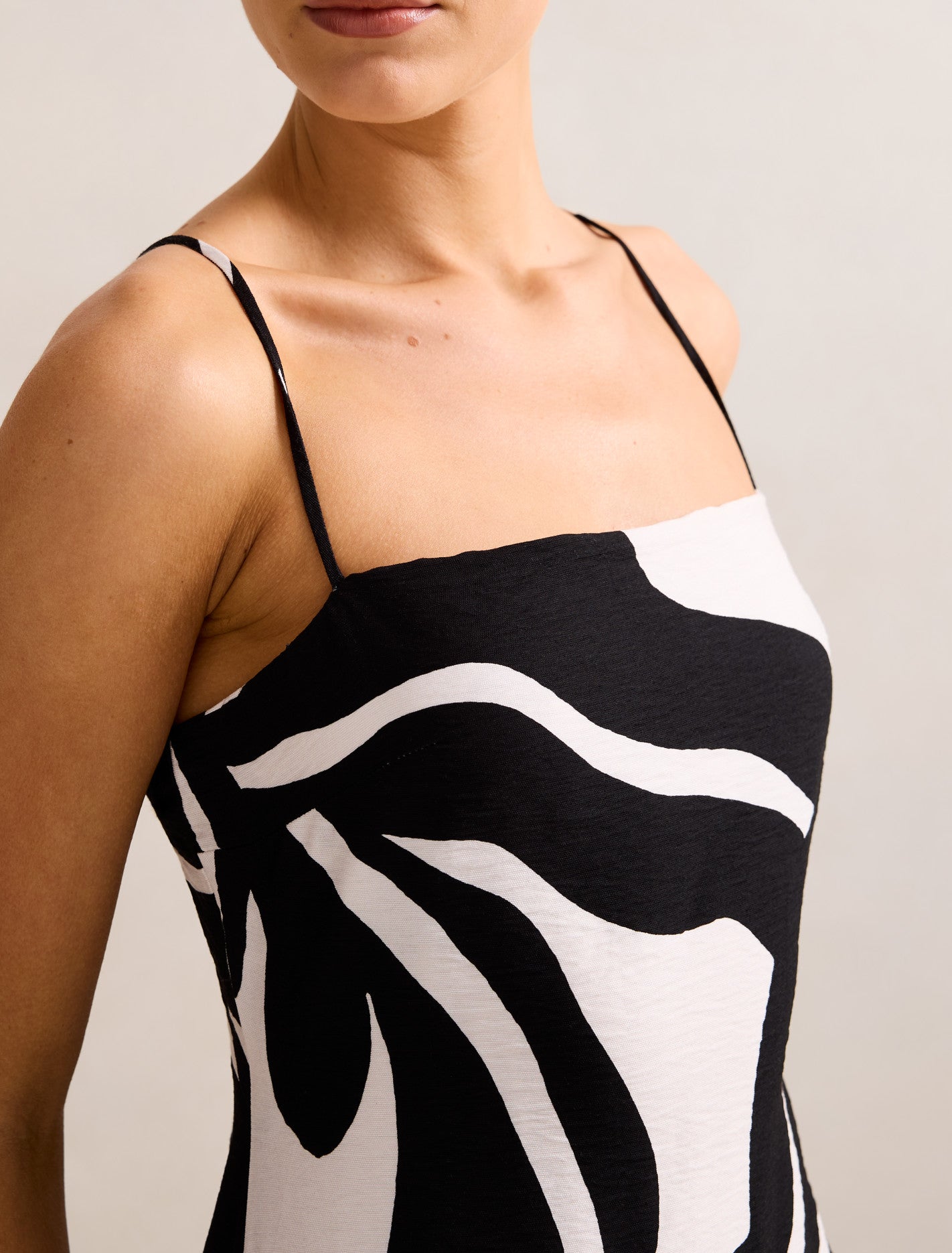 Anella Textured Tie Back Maxi Dress Forever New