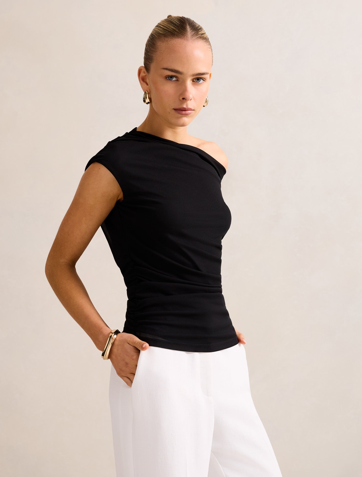 Rylee Tipped Shoulder Mesh Top