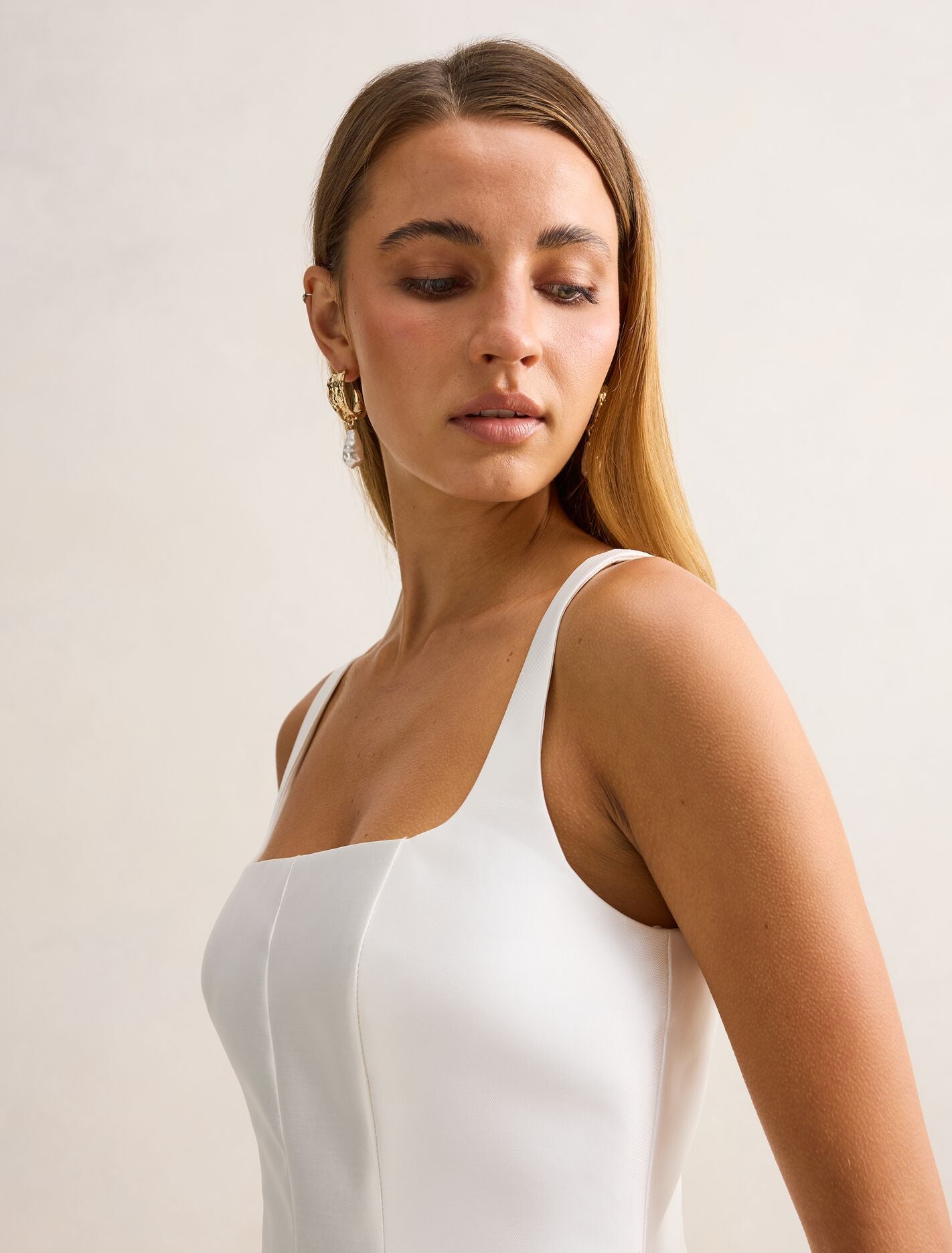 Kaitlyn Structured Satin Mini Dress Forever New