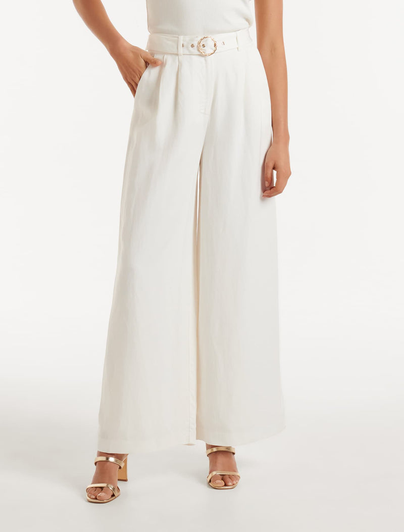Lana Buckle Wide Leg Pants Forever New