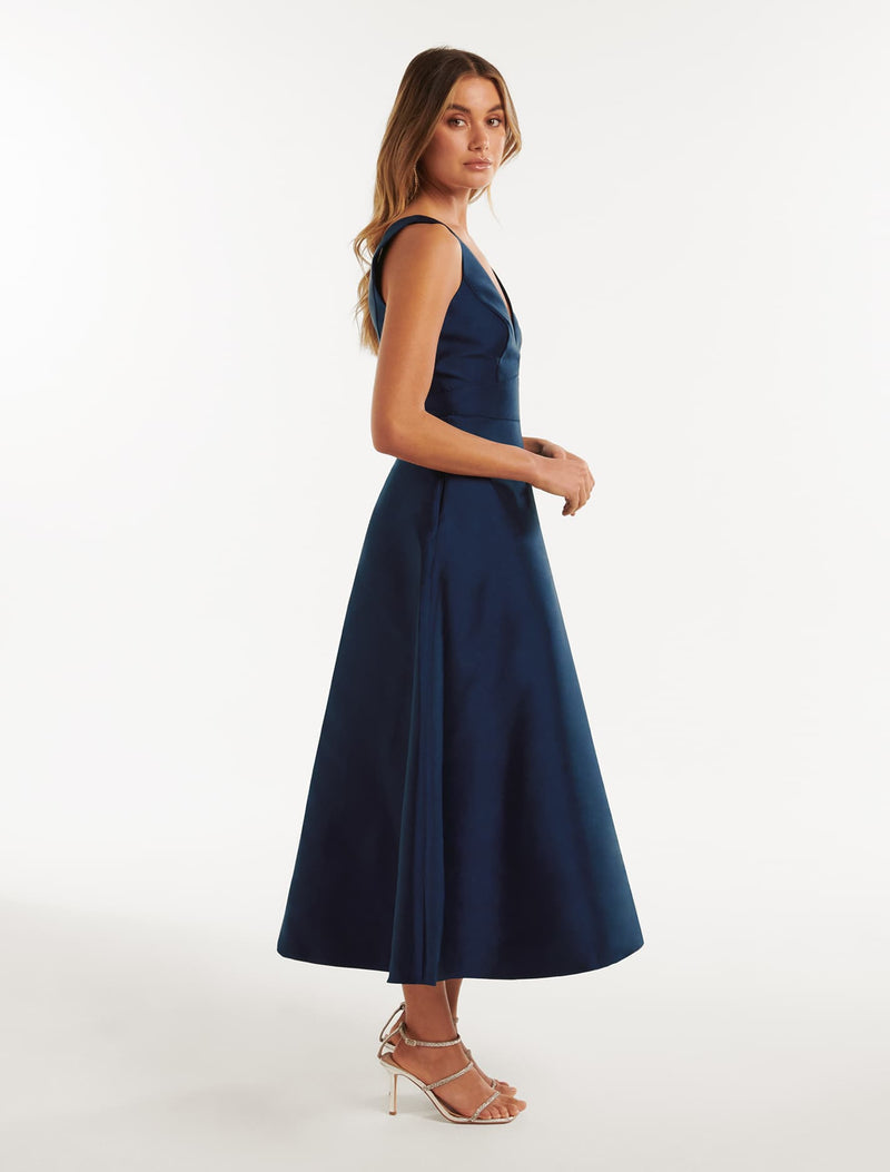 Lydia V-Neck Prom Dress Forever New
