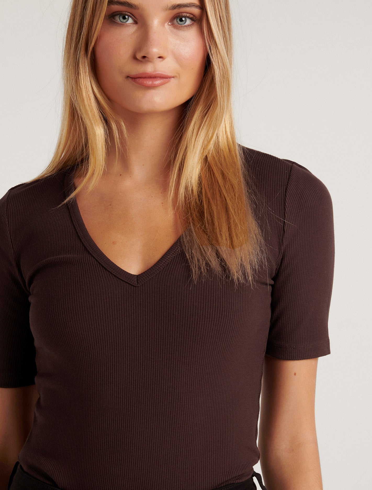 Clio V Neck Half Sleeve T-Shirt Forever New