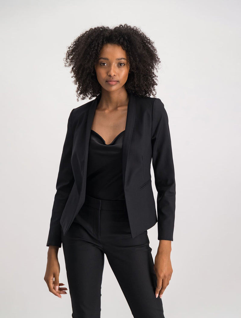 Alice Fitted Blazer In Black | Forever New
